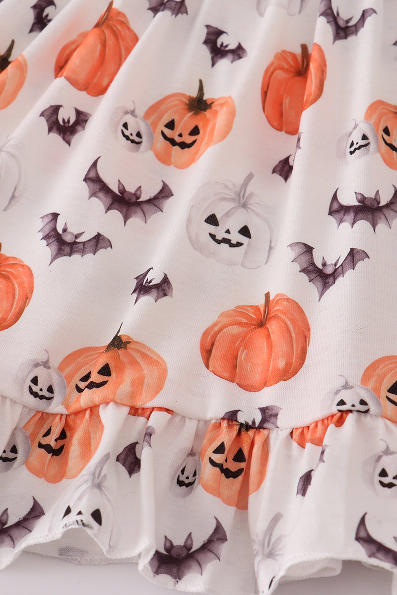 Black pumpkin print ruffle pants set