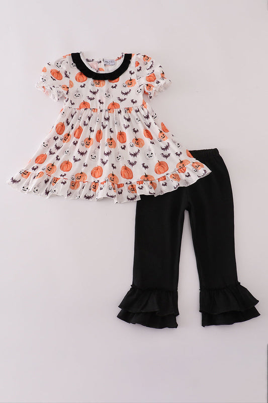 Black pumpkin print ruffle pants set